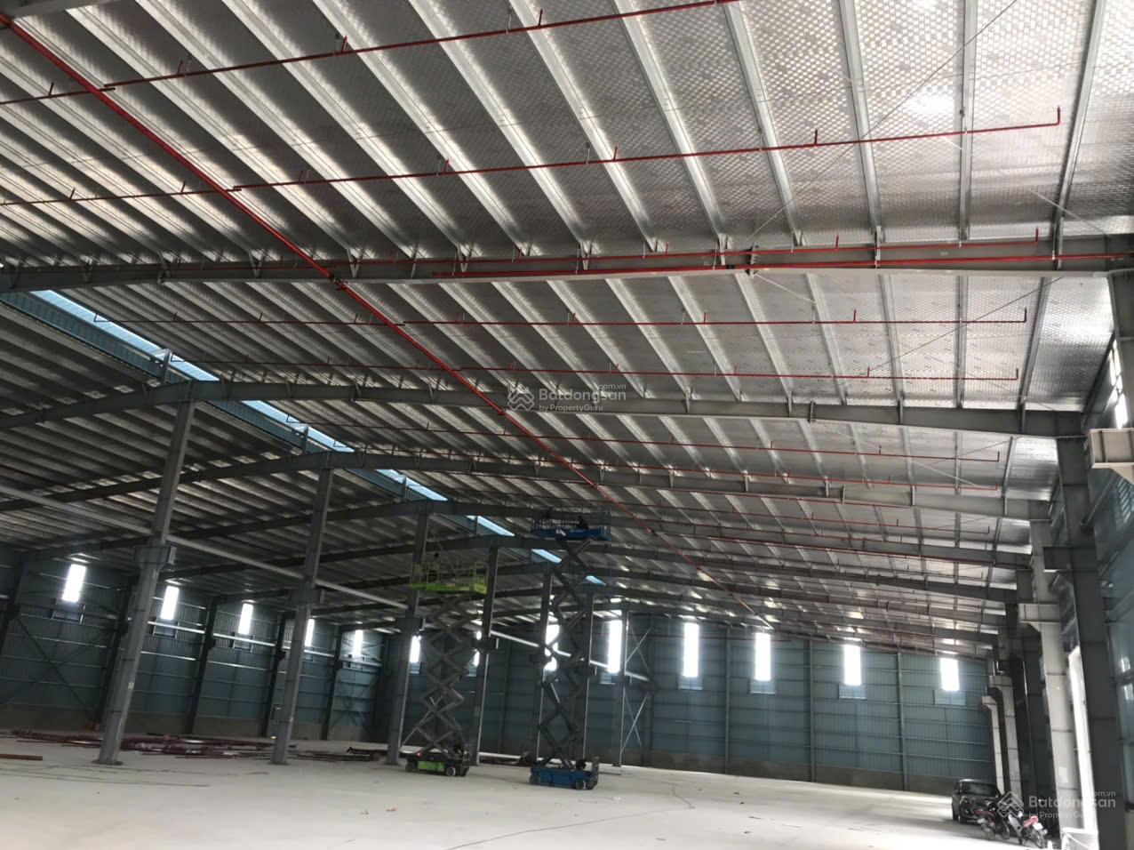 Cho thuê kho xưởng tiêu chuẩn cạnh KCN Thạch Thất- Quốc Oai 2600m2