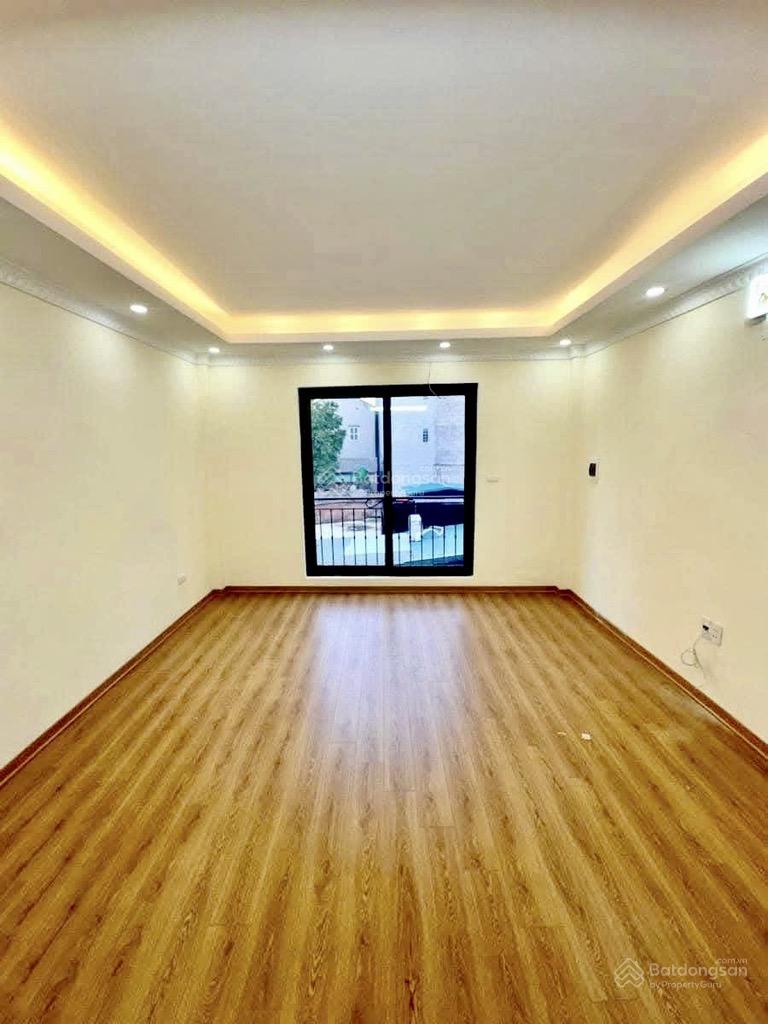 Bán nhà 5 tầng giữa phường Long Biên - mới đẹp ngõ rộng thênh thang - hơn 5tỷ - đón sóng cầu THĐ Bán nhà 5 tầng giữa phường Long Biên - mới đẹp ngõ rộng thênh thang - hơn 5tỷ - đón sóng cầu THĐ