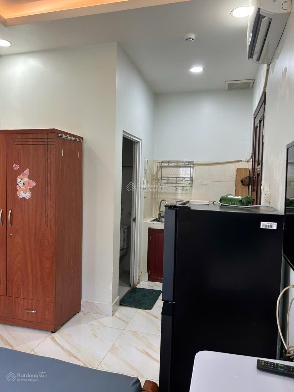 Cần cho thuê căn CH Bùi Minh Trực P6 Q8