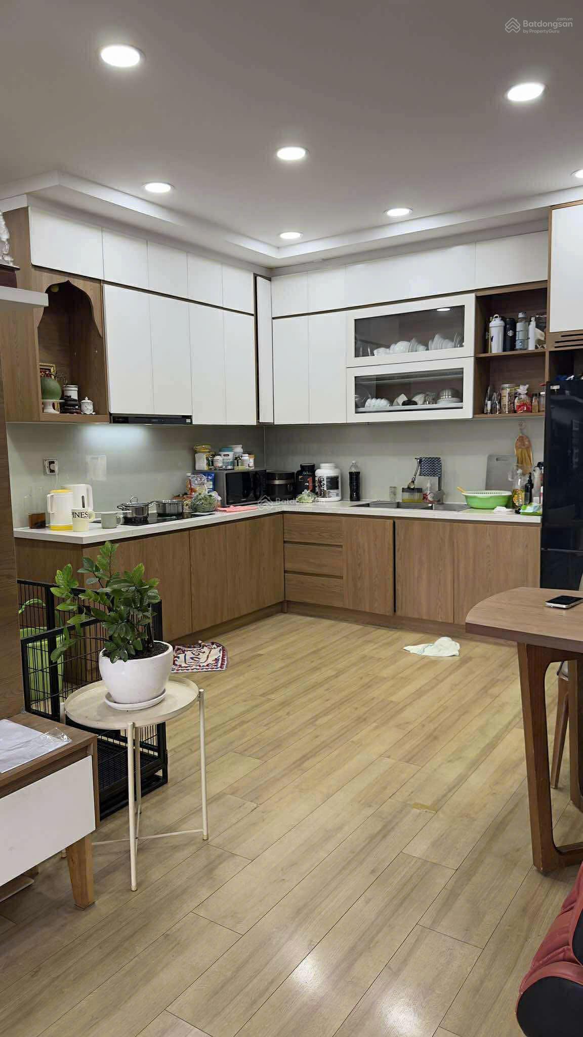 Bán căn hộ chung cư Sunrise Riverside DT 70m2 giá 4,5 tỷ đã có sổ nhà đủ nội thất view sông
