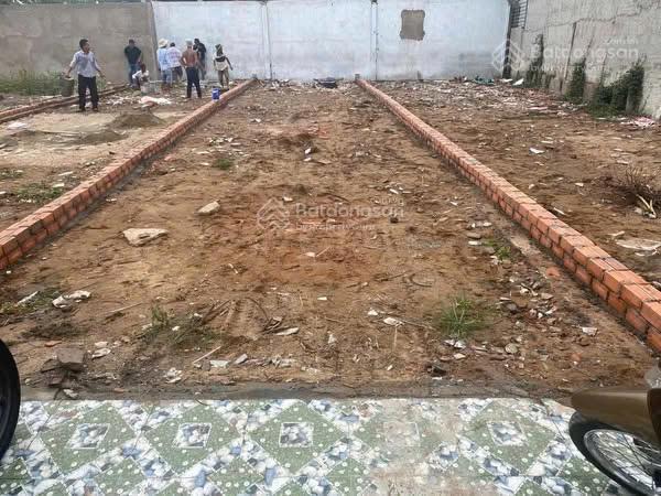 Mặt tiền đường kinh doanh ngay Võ Thị Lớn, Phường 4, TP. Gò Công. Giá cực ngộp 580 triệu / 115m2