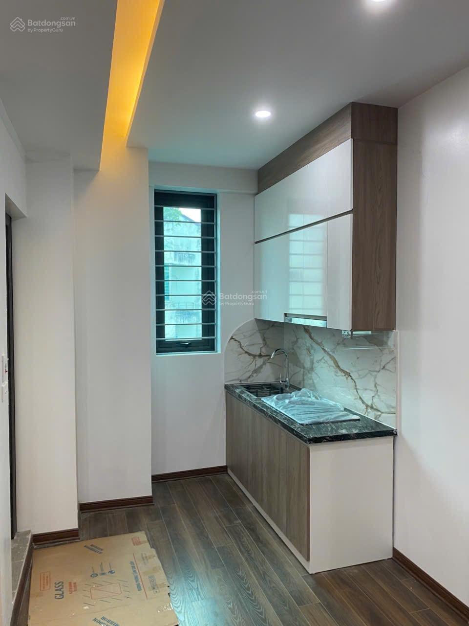 Bán CHCC tại Trần Quý Kiên, Dịch Vọng, Cầu Giấy, Hà Nội, 60m2, 2 ngủ, 1vs, 4,68 tỷ Bán CHCC tại Trần Quý Kiên, Dịch Vọng, Cầu Giấy, Hà Nội, 60m2, 2 ngủ, 1vs, 4,68 tỷ