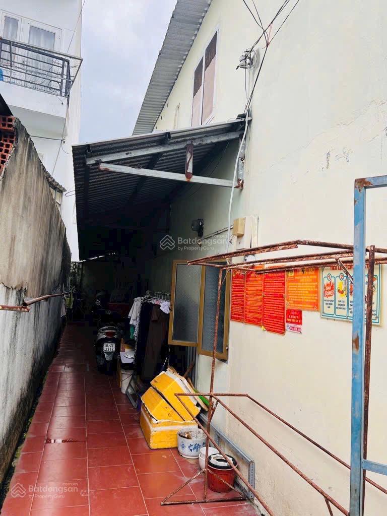 Bán nhà có dãy trọ bên hông nhà - hẻm xe hơi - khu dân cư đông đúc Bán nhà có dãy trọ bên hông nhà - hẻm xe hơi - khu dân cư đông đúc