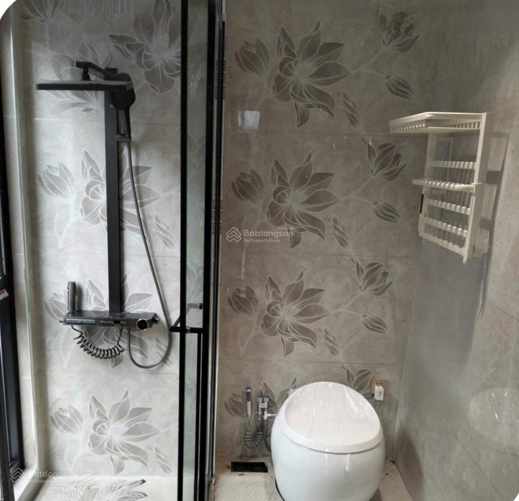 Cho thuê nhà 105m2 * 5T - 37 triệu, nhà hai mặt tiền, mới. Phố Đội Cấn; Kinh doanh, VP, nhà hàng Cho thuê nhà 105m2 * 5T - 37 triệu, nhà hai mặt tiền, mới. Phố Đội Cấn; Kinh doanh, VP, nhà hàng