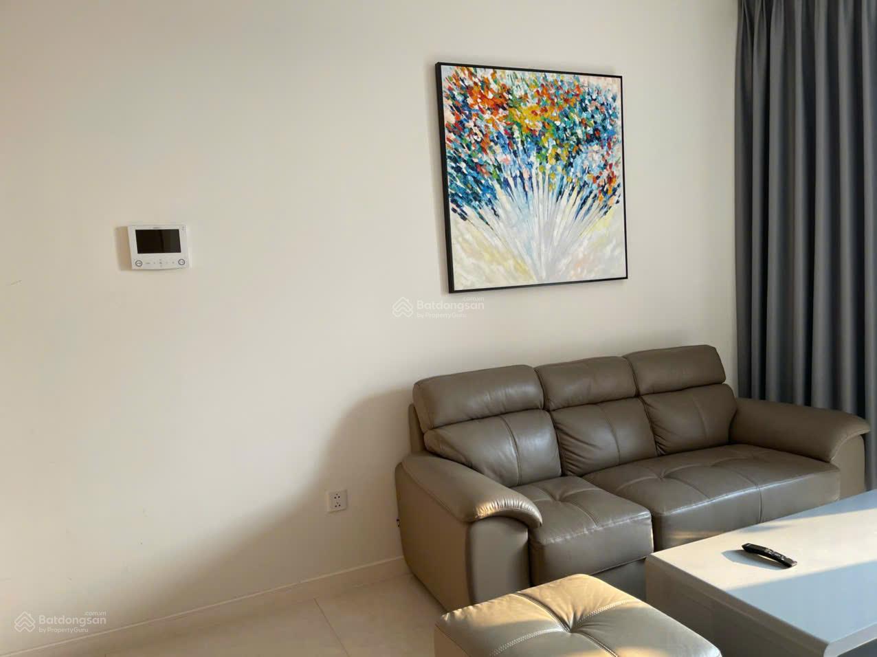 18 triệu - 2 Phòng Ngủ - Masteri Millennium - Full nội thất. xem nhà 0939 609 ***