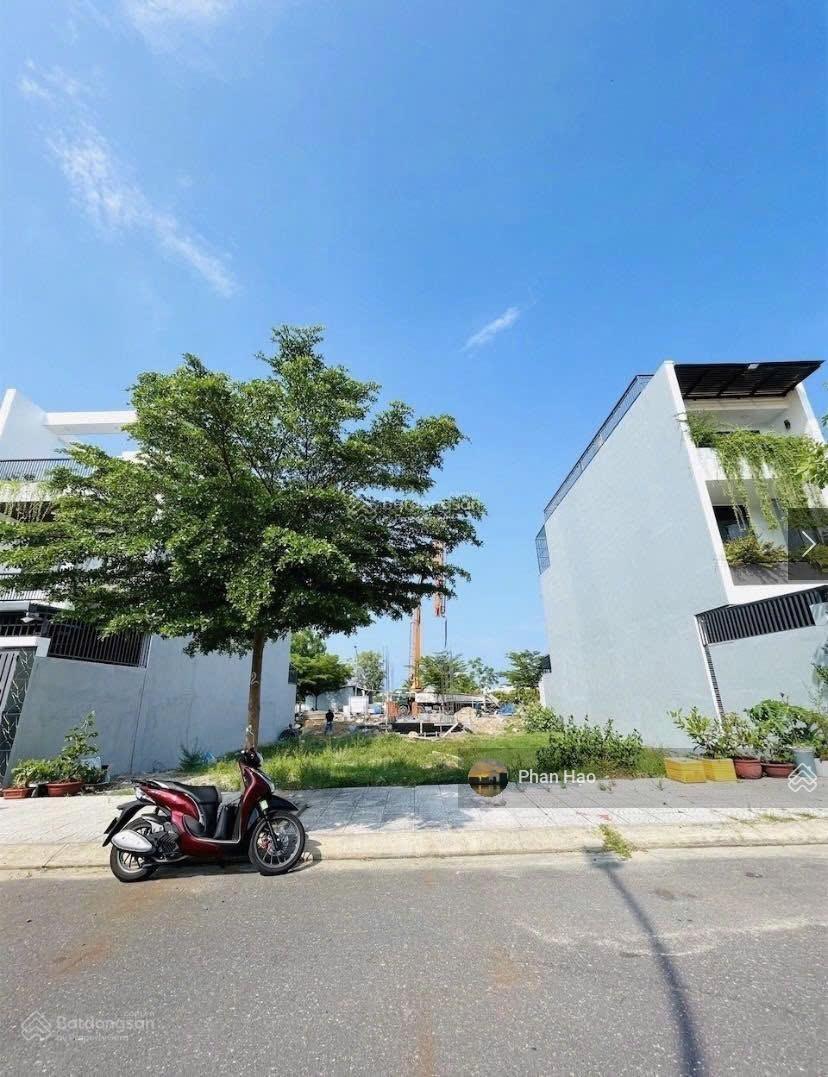 Cần vốn làm ăn, cần bán lô DT 110m2/690 triệu, ở P7 Bến Tre (có sổ hồng) LH: 0345 002 ***