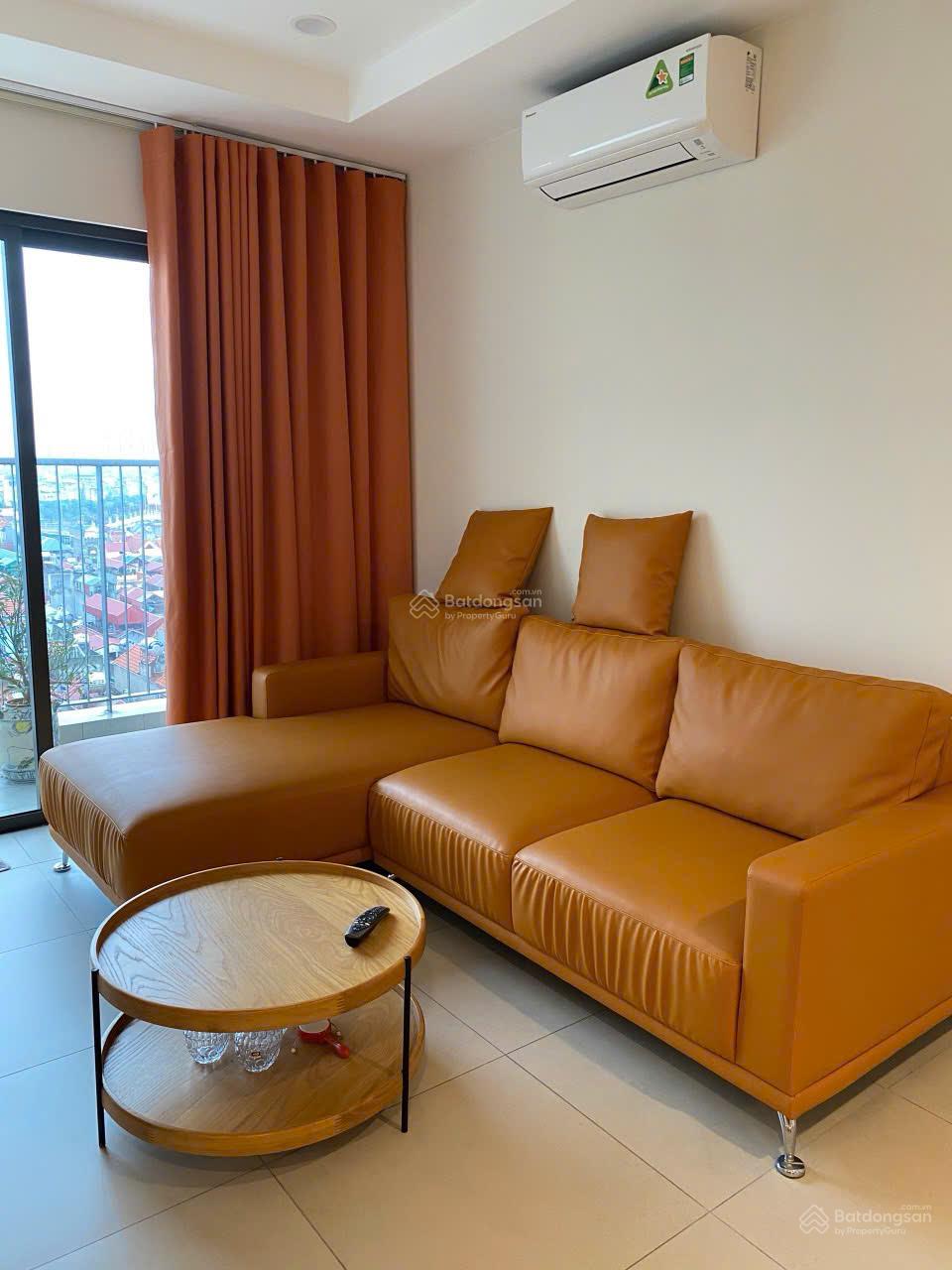 Chính chủ cần cho thuê căn hộ 2 ngủ 2 vệ sinh đủ nội thất view Hồ Tây, vào ở luôn tại Kosmo Tây Hồ Chính chủ cần cho thuê căn hộ 2 ngủ 2 vệ sinh đủ nội thất view Hồ Tây, vào ở luôn tại Kosmo Tây Hồ