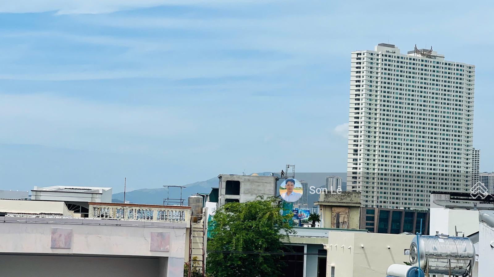 Bán nhà 3 tầng hẻm xe máy gần đường Lạc Thiện, Tháp Bà, gần đại học Nha Trang, cách biển chỉ 400m