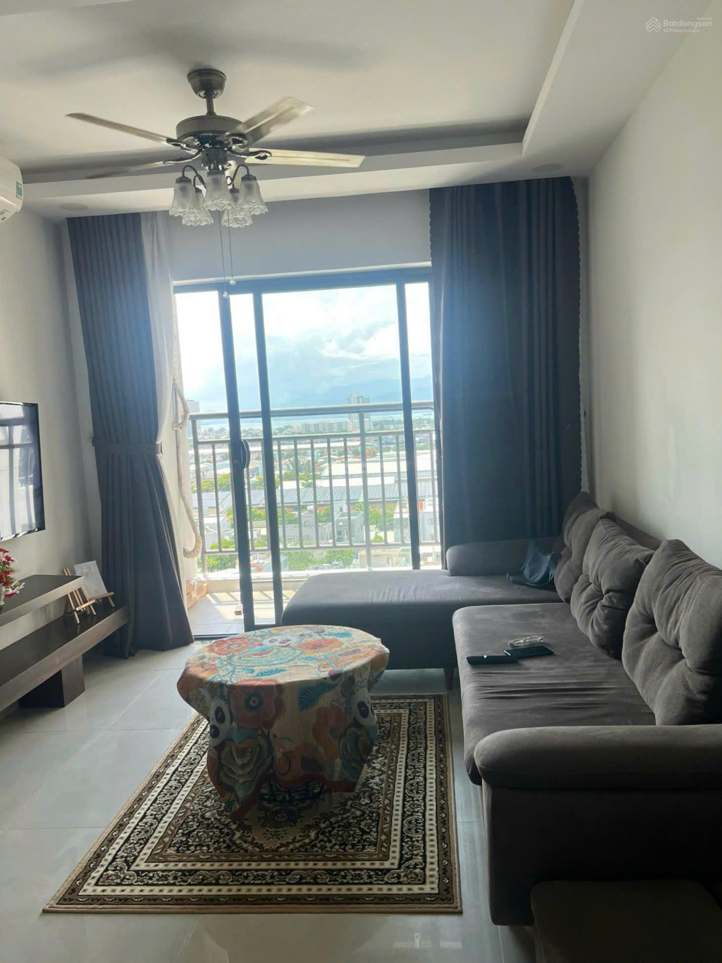 BÁN CĂN HỘ OCEAN VIEW ĐÀ NẴNG TẦNG CAO, 2 PHÒNG NGỦ 72M VIEW BIỂN ĐẸP, GIÁ TỐT