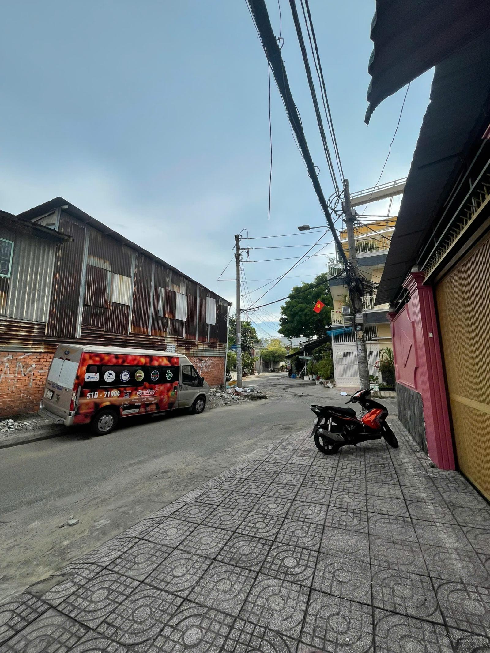 CHO THUÊ NHÀ NGUYÊN CĂN VỊ TRÍ ĐẸP - Giáp Đầm Sen, Quận 11, Bình Tân - TRUNG TÂM TÂN PHÚ CHO THUÊ NHÀ NGUYÊN CĂN VỊ TRÍ ĐẸP - Giáp Đầm Sen, Quận 11, Bình Tân - TRUNG TÂM TÂN PHÚ