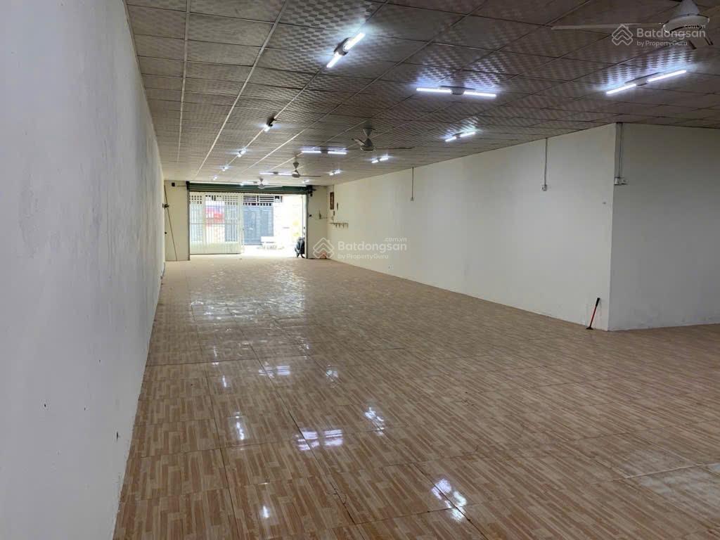 Nhà xưởng đường HÀ HUY GIÁP ,phường THẠNH XUÂN, Quận 12,
dt 246.3m2(6,7x28) hẻm 8m thông 9.2tỷ