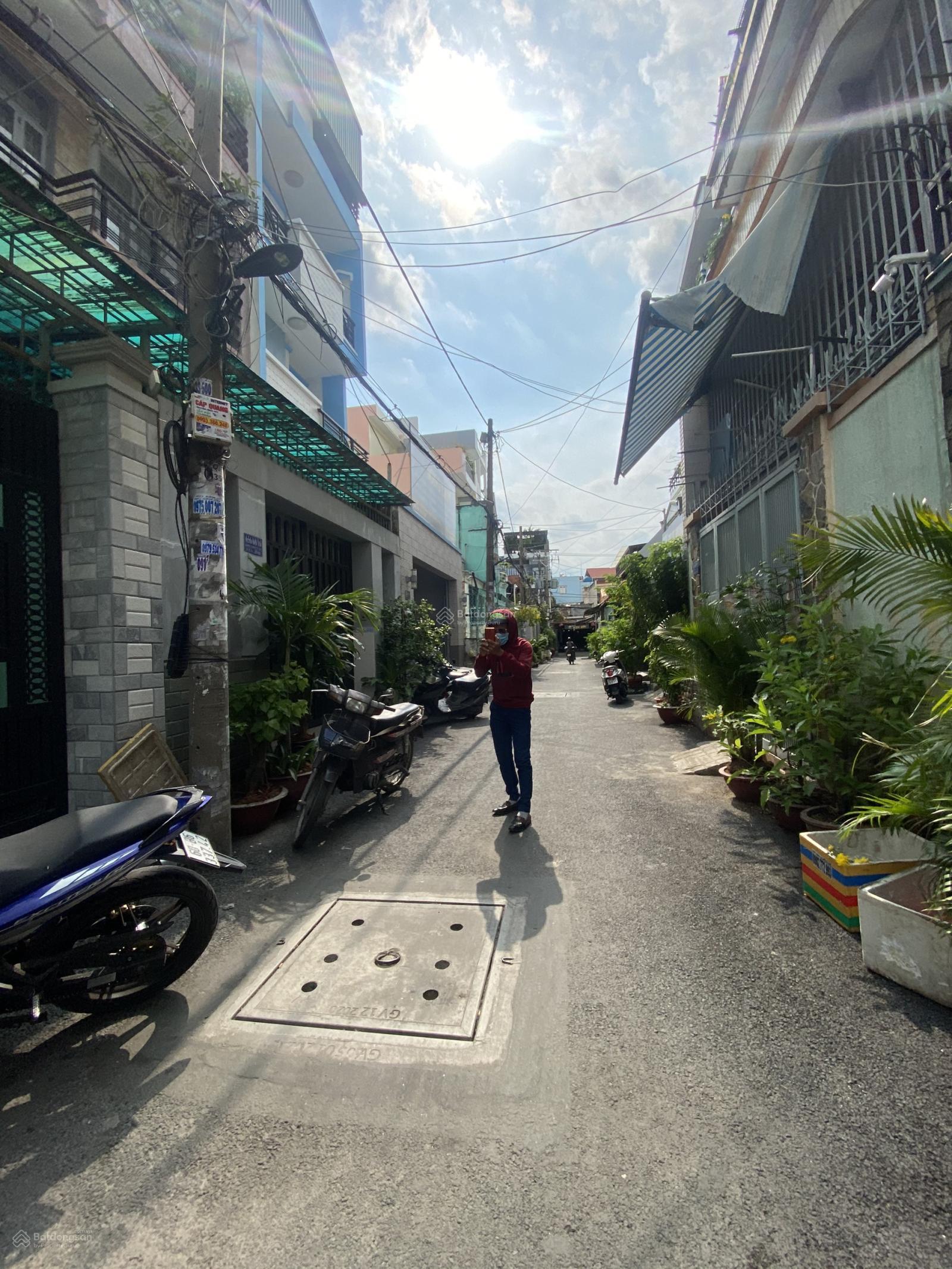 BÁN NHÀ HXH 5M -ĐƯỜNG QUANG TRUNG F11- GV-DT 5X16,5M- CN 74M2 -GIÁ 7,6 TỶ TL LH 0901 386 ***