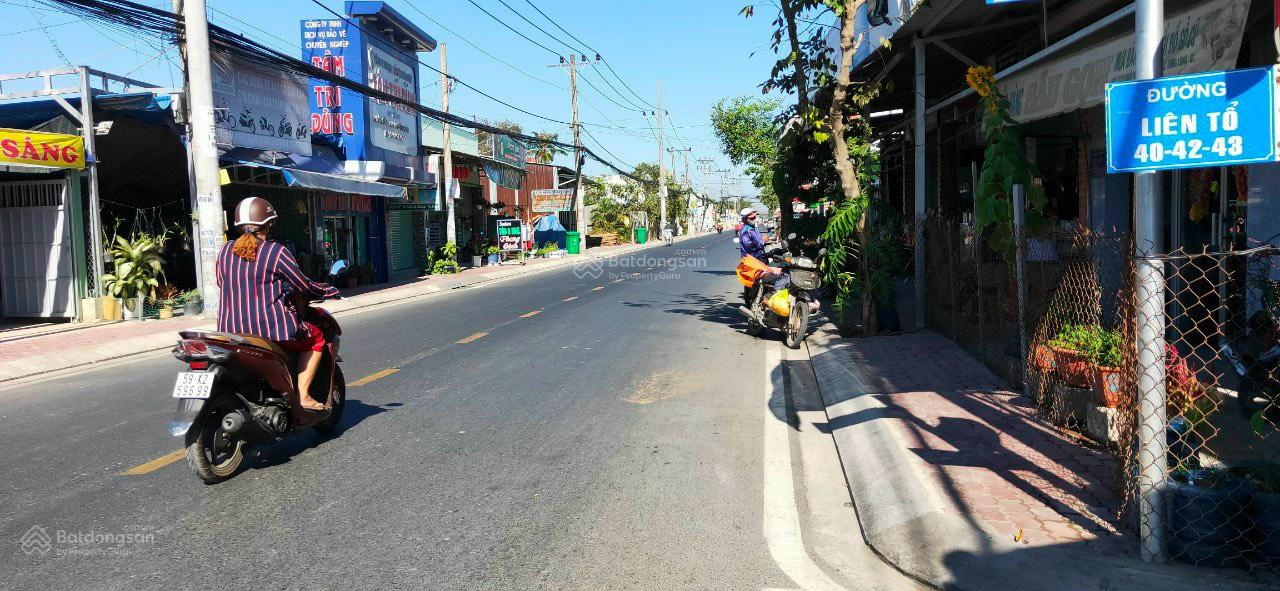Bán rẻ 179m2 đất ở giá 6 tỷ thương lượng, mặt tiền đường Đoàn Nguyễn Tuấn xã Hưng Long, Bình Chánh.