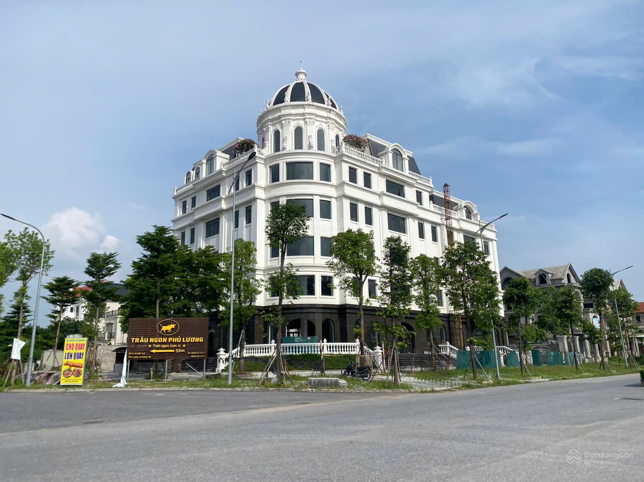 Biệt thự Phú Lương 200m2, mt 10m 4 tầng, hoàn thiện đẹp lung linh, đầu tư tiềm năng, giá ngon 3x tỷ