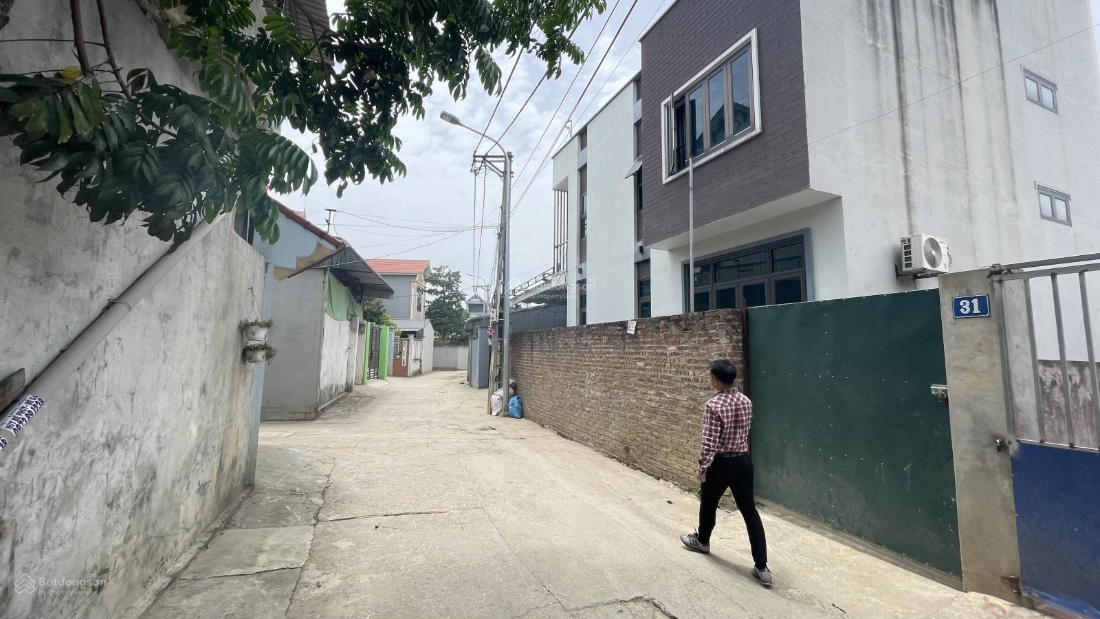 Bác tôi bán lô đất sát đường Liên xã Gần Đại Lộ Thăng Long ở Đồng Trúc để lo việc cho con 2,56ty