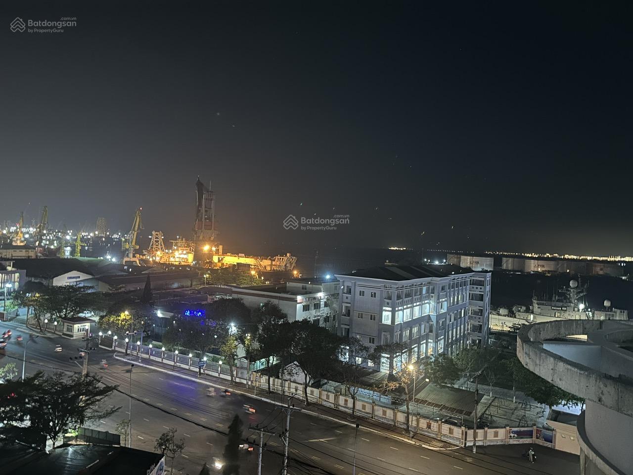 Sở hữu căn hộ chung cư Dầu Khí số 2 Nguyễn Hữu Cảnh, full nội thất, view thoáng, sổ hồng lâu dài