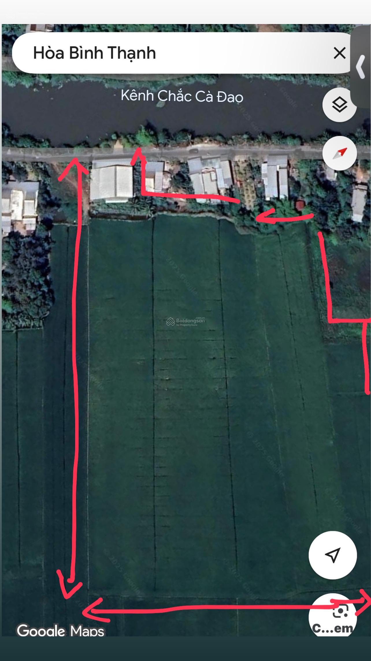 Bán đất DT 25000m2 Chợ Kênh Đứng (xã HBT cũ) nở hậu, có nền sẵn. Giá chỉ 9 tỷ thương lượng