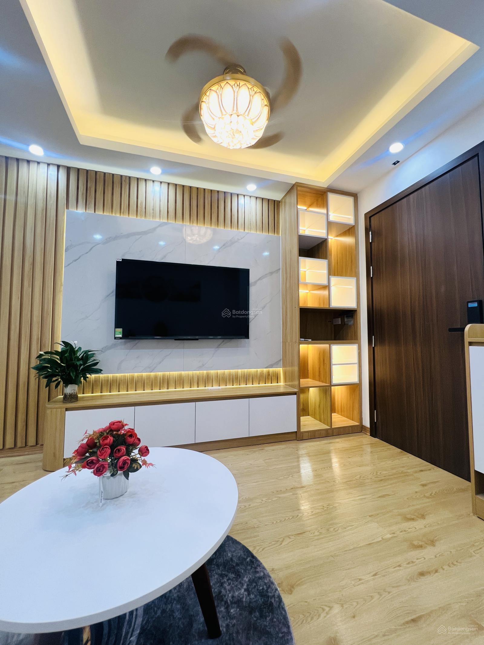 HÀNG SIÊU HOT
DUY NHẤT CĂN 2 ngủ tầng thấp full nội thất zá nhỉnh 2,4t