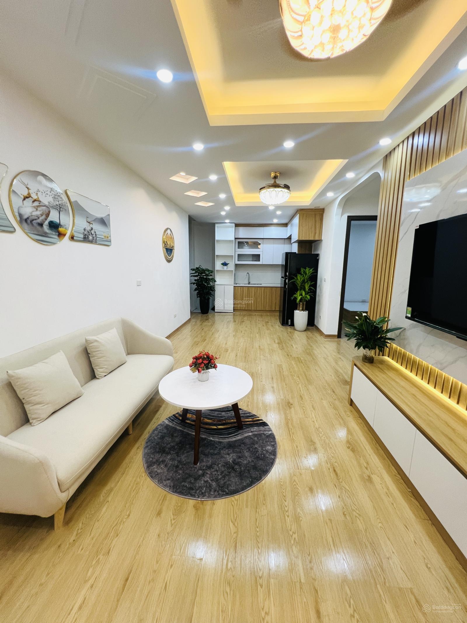 HÀNG SIÊU HOT
DUY NHẤT CĂN 2 ngủ tầng thấp full nội thất zá nhỉnh 2,4t
