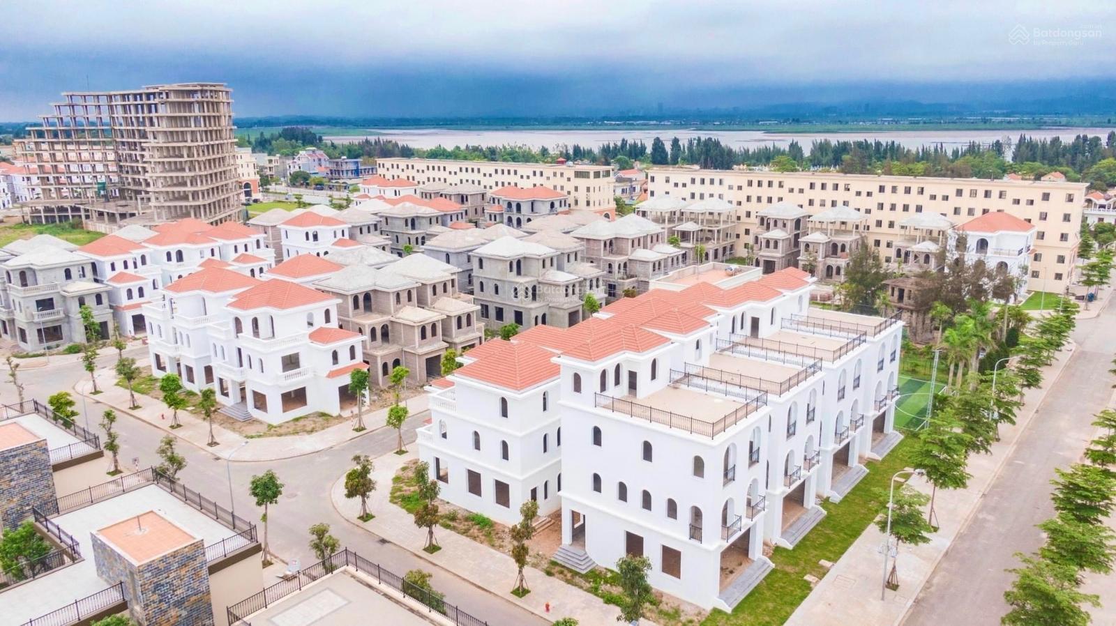 Biệt thự giá rẻ dòng tiền 700tr/1 năm