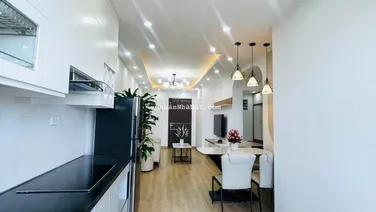 Bán căn 2 phòng ngủ 61,5m2 view hồ, sổ đỏ full nội thất, chỉ nhỉnh 4 tỷ tại VP5 Linh Đàm