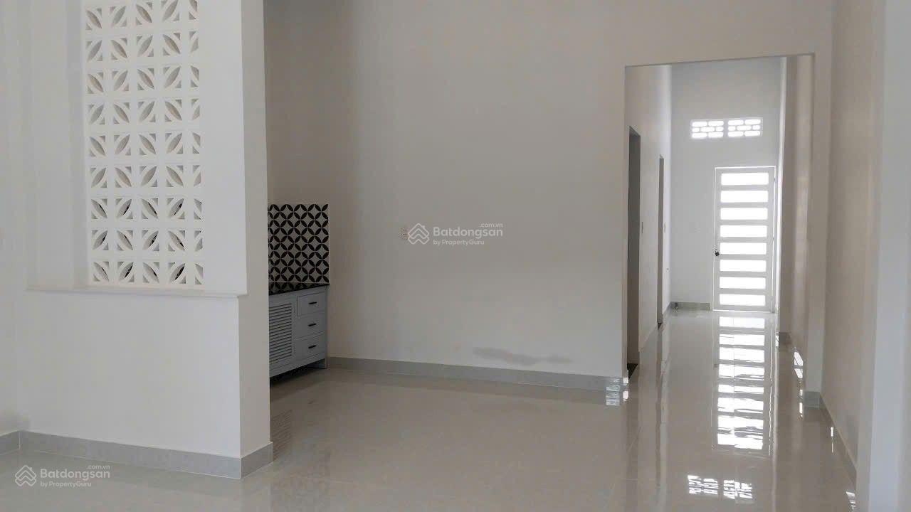 Bán nhà riêng tại Lái Thiêu, 2,35 tỷ, 80m2, giá cực chất chỉ với