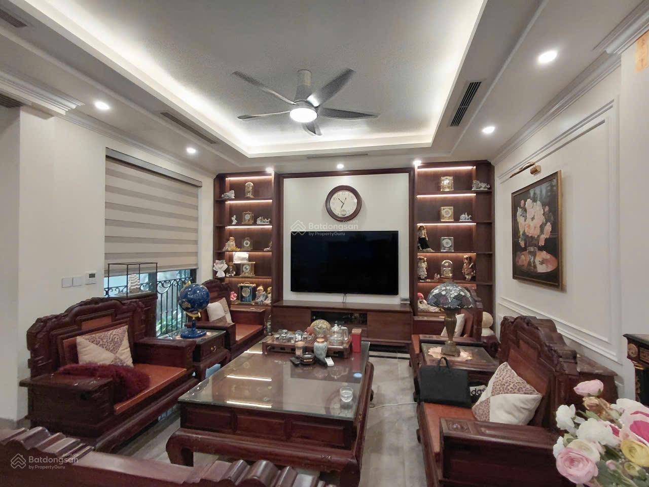 Bán Liền kề Lô góc Luxury Kiến Hưng DT75m2, 5 tầng, thang máy, Full Nội thất xịn đẹp, giá ngon 2xtỷ