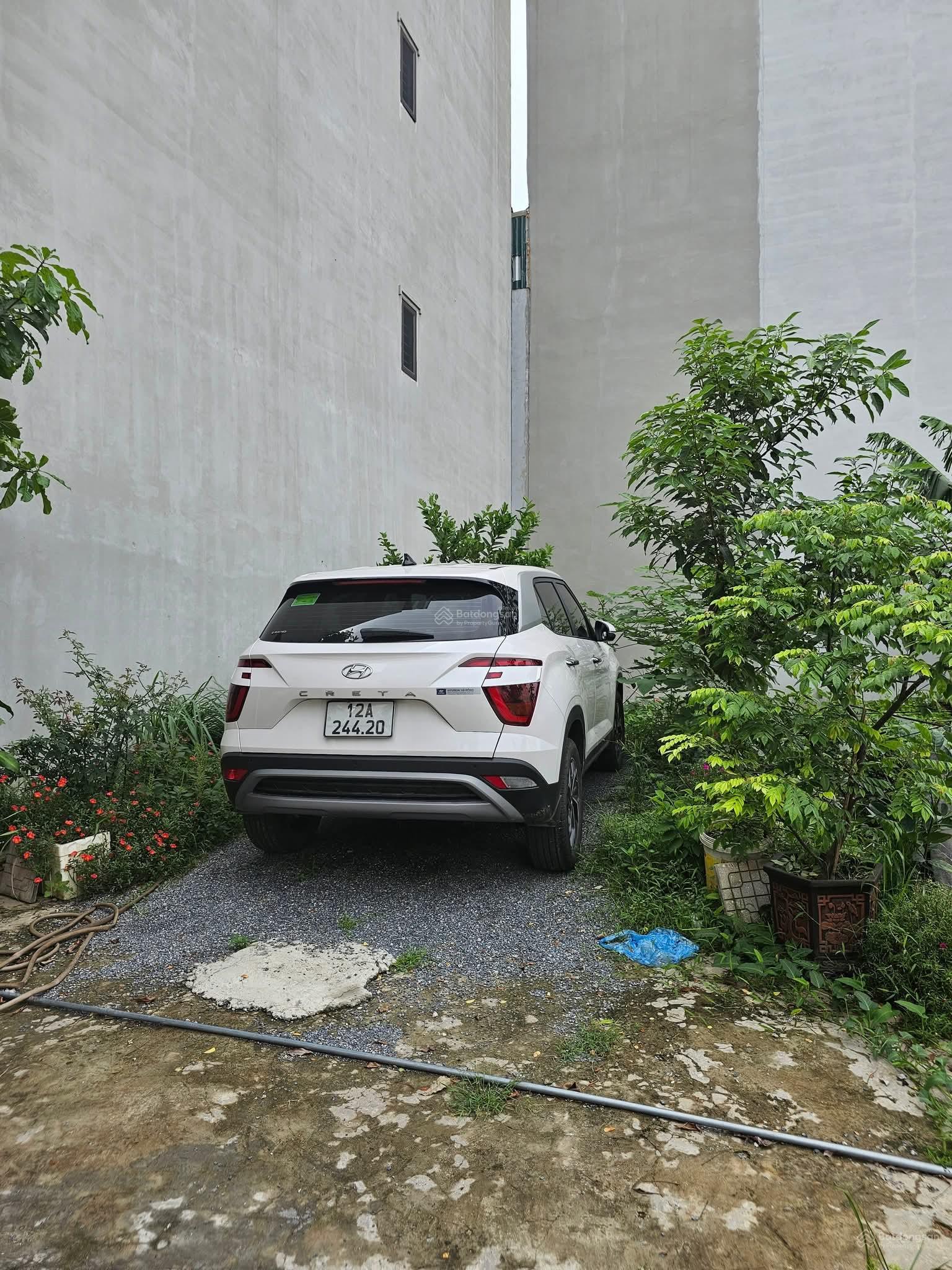 BÁN 52M ĐẤT- PHÂN LÔ- VỈA HÈ- ÔTÔ TRÁNH- KD- KO LỖI LẦM- DV KHU YÊN NGHĨA- GIÁ LOANH QUANH 11 TỶ