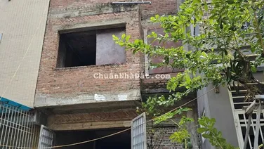 Bán liền kề Văn Khê: Nhà thô 82.5m2/5m MT nhà 4 tầng thô, phân lô vỉa hè kinh doanh tốt, 18 tỷ SĐCC