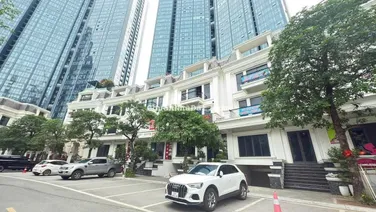 Mới ra căn liền kề mặt vườn hoa Sunshine City 140m2 - 46 tỷ