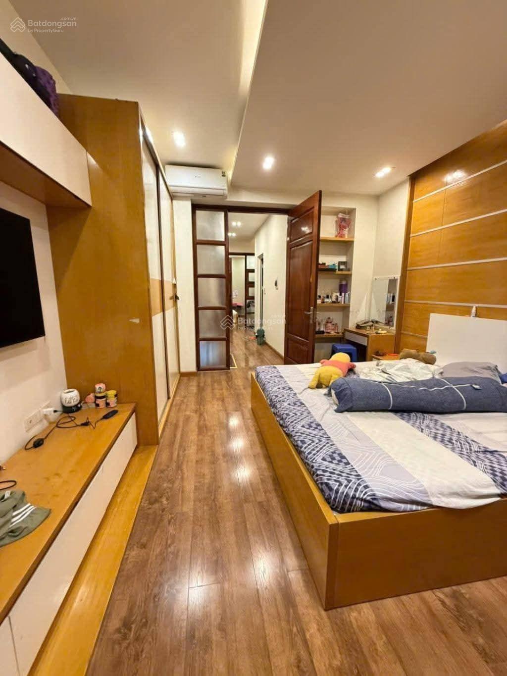 CẦN B.ÁN GẤP MẢNH ĐẤT #MỄTRÌ#LÔ GÓC HAI MẶT THOÁNG-DIỆN TÍCH 40M-GIÁ5,8 tỷ