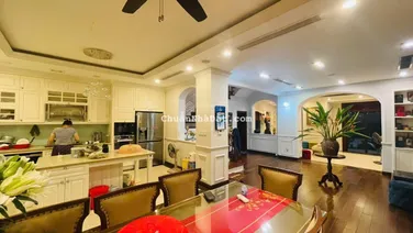 Bán nhà Quang Trung gần ngã tư Văn Phú 75m² mặt tiền rộng, kinh doanh đỉnh, giá 15 tỷ