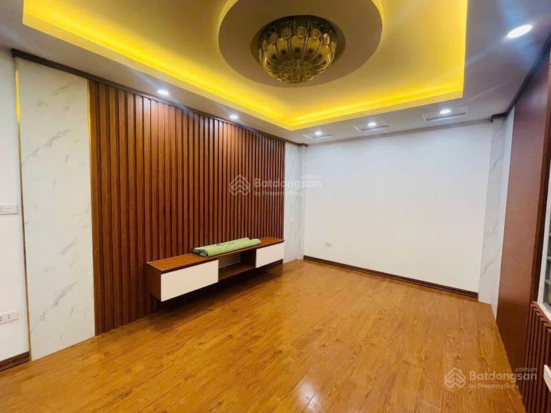 Bán nhà phố Triều khúc. Dt:35m/5 tầng. Kinh doanh, văn phòng. Nhà đẹp. Dân trí cao. Giá: 6,7 tỷ Bán nhà phố Triều khúc. Dt:35m/5 tầng. Kinh doanh, văn phòng. Nhà đẹp. Dân trí cao. Giá: 6,7 tỷ