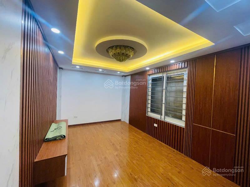 Bán nhà phố Triều khúc. Dt:35m/5 tầng. Kinh doanh, văn phòng. Nhà đẹp. Dân trí cao. Giá: 6,7 tỷ Bán nhà phố Triều khúc. Dt:35m/5 tầng. Kinh doanh, văn phòng. Nhà đẹp. Dân trí cao. Giá: 6,7 tỷ