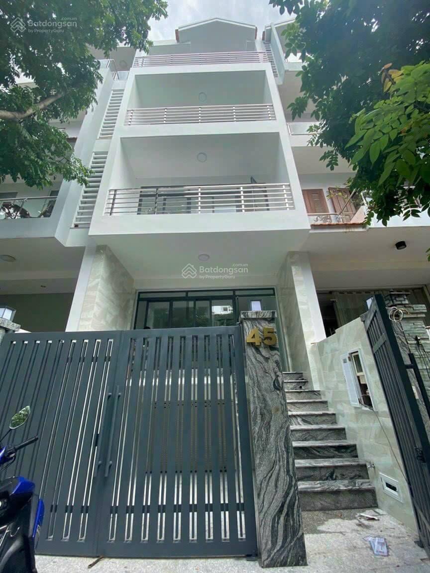 Cần tiền xoay vốn bán nhanh căn nhà phố DT 100m2, hầm 4 lầu, ngay công viên giá 25.99 tỷ sổ hồng