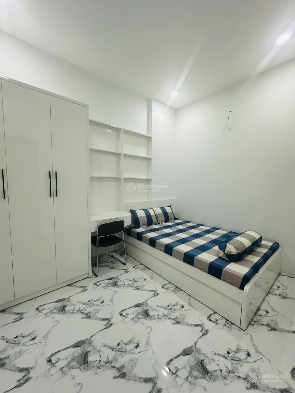 Bán NP Nguyễn Trọng Tuyển, 6,6 tỷ, 41m2, 2PN, 2WC, pháp lý đầy đủ