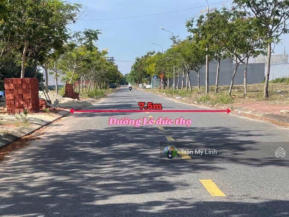 Hướng Đông sạch đẹp! Lô đất ngay trục Lê Đức Thọ cạnh đại học FPT chỉ 3,37 tỷ, LH 0905 956 ***