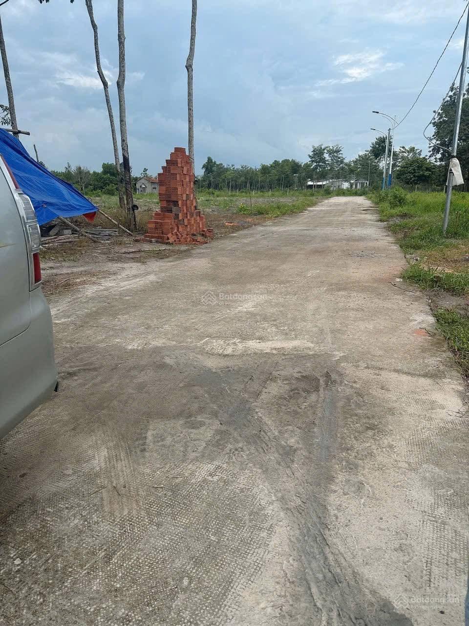 Bán đất tại Thị trấn Tân Khai, 450 triệu, 250 m2, giá tốt