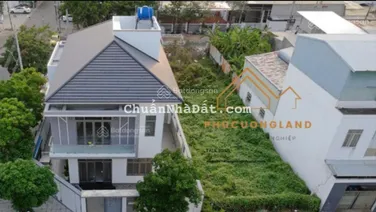 Biệt thự bao đẹp tại Đống Đa, 10,8 tỷ, 360m2, 4PN, 5WC, Rạch Giá, Kiên Giang