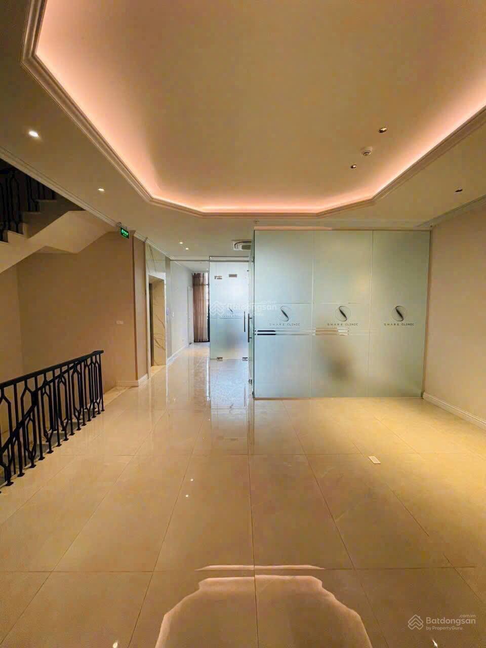 The Matrix One Mễ Trì, cho thuê tầng 1+2, diện tích 150m2/sàn, giá chỉ 80triệu/th, LH 0985 607 *** The Matrix One Mễ Trì, cho thuê tầng 1+2, diện tích 150m2/sàn, giá chỉ 80triệu/th, LH 0985 607 ***