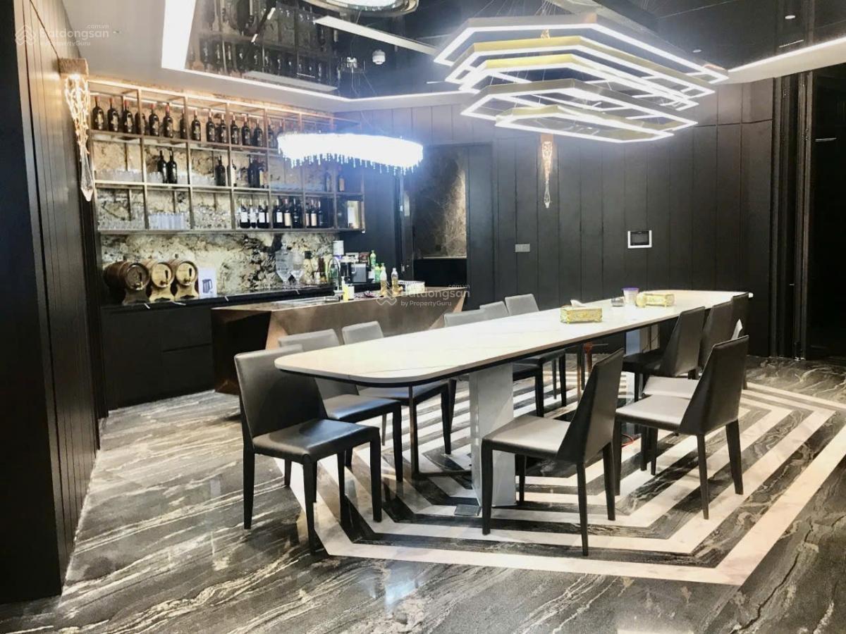 Siêu phẩm Đống Đa hơn 100m2 mặt tiền 7m ô tô tránh giá chỉ hơn 30 tỷ