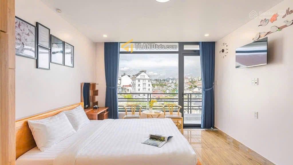 Bán khách sạn Tô Hiến Thành, 27 tỷ, 351m2 (300m2 thổ cư), 32 PN, đang cho thuê 86 tr/th, hot