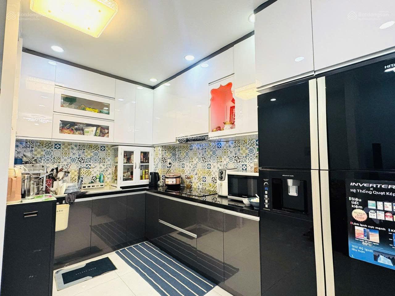 Gia đình cần bán căn hộ Quang Thái 65m², 2PN, 2WC Nhà mới toanh, dọn vào ở ngay Giá bán: 2.75 tỷ Gia đình cần bán căn hộ Quang Thái 65m², 2PN, 2WC Nhà mới toanh, dọn vào ở ngay Giá bán: 2.75 tỷ