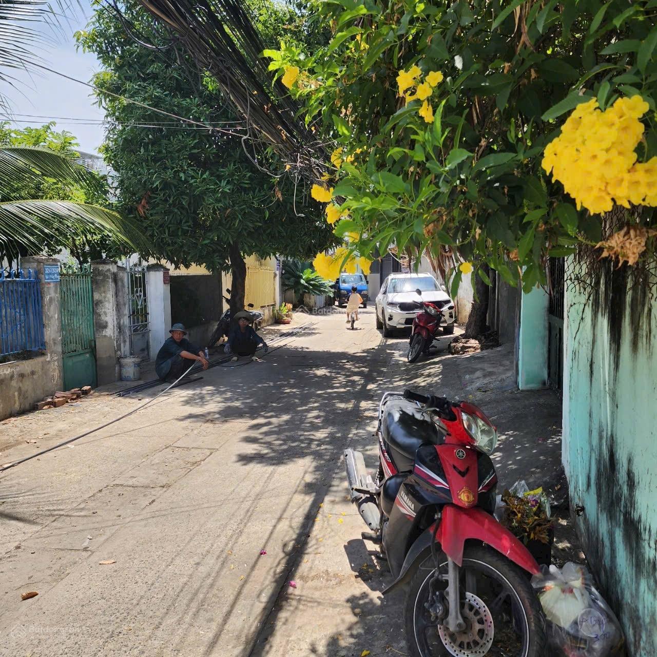 Bán lô đất đô thị hẻm đường số 22 ngay khu đô thị VCN Phước Long 2 LH 0908 208 ***