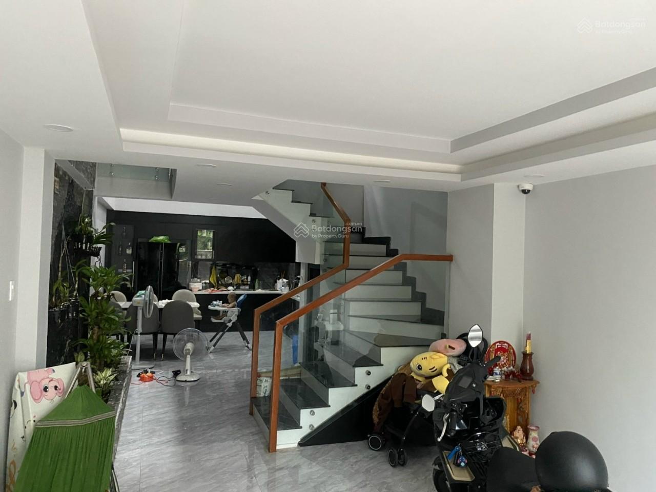 Bán nhà HXH Trần Đình Xu P.cầu kho Q.1, DT: 4x20m, 3 lầu sân thượng giá: 19.9 tỷ TL