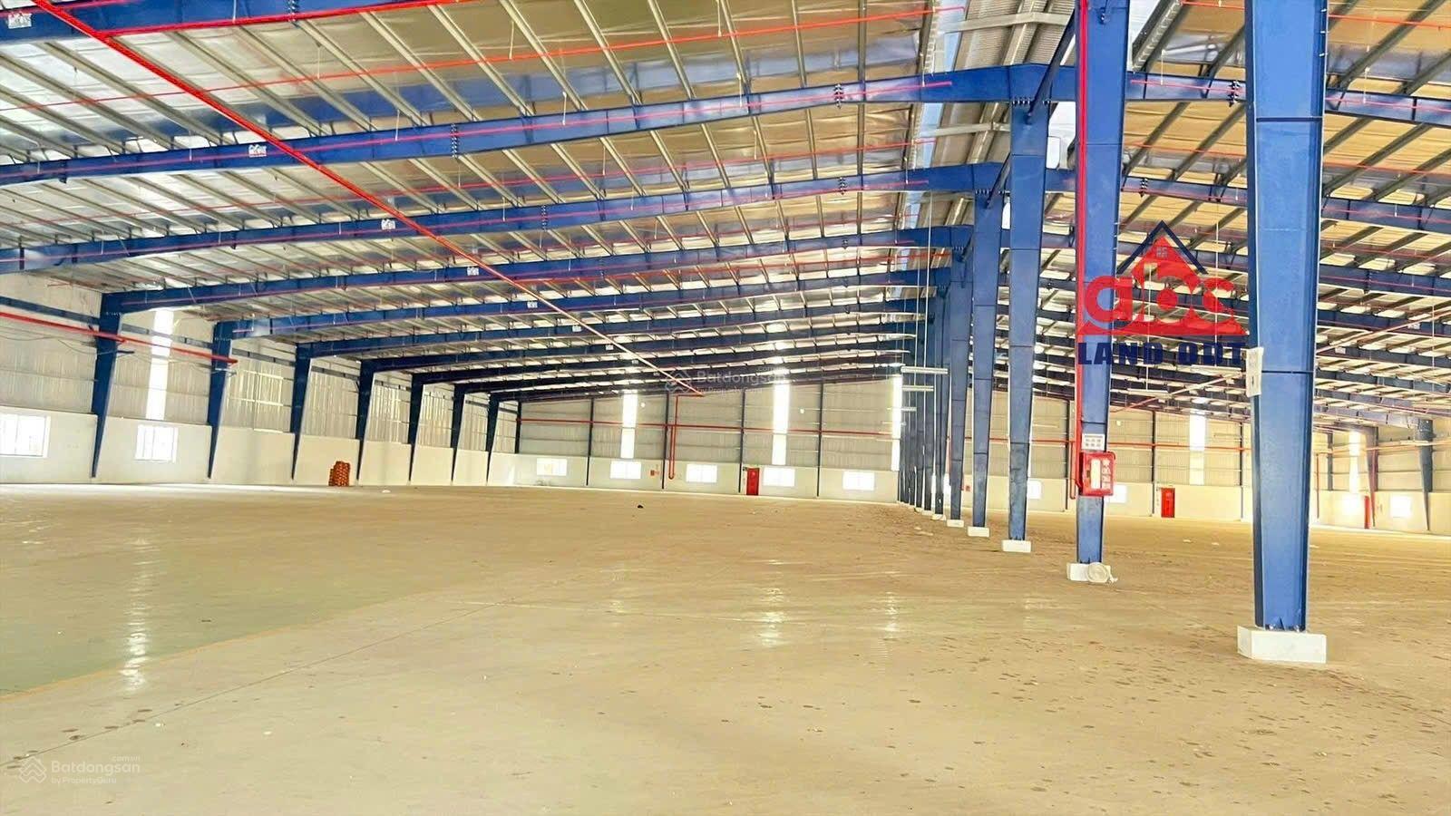 Cho thuê xưởng công nghệ cao tại KCN Nhơn Trạch - Đồng Nai. 3000m2 chỉ 280tr/th. Đã bao gồm phí QL