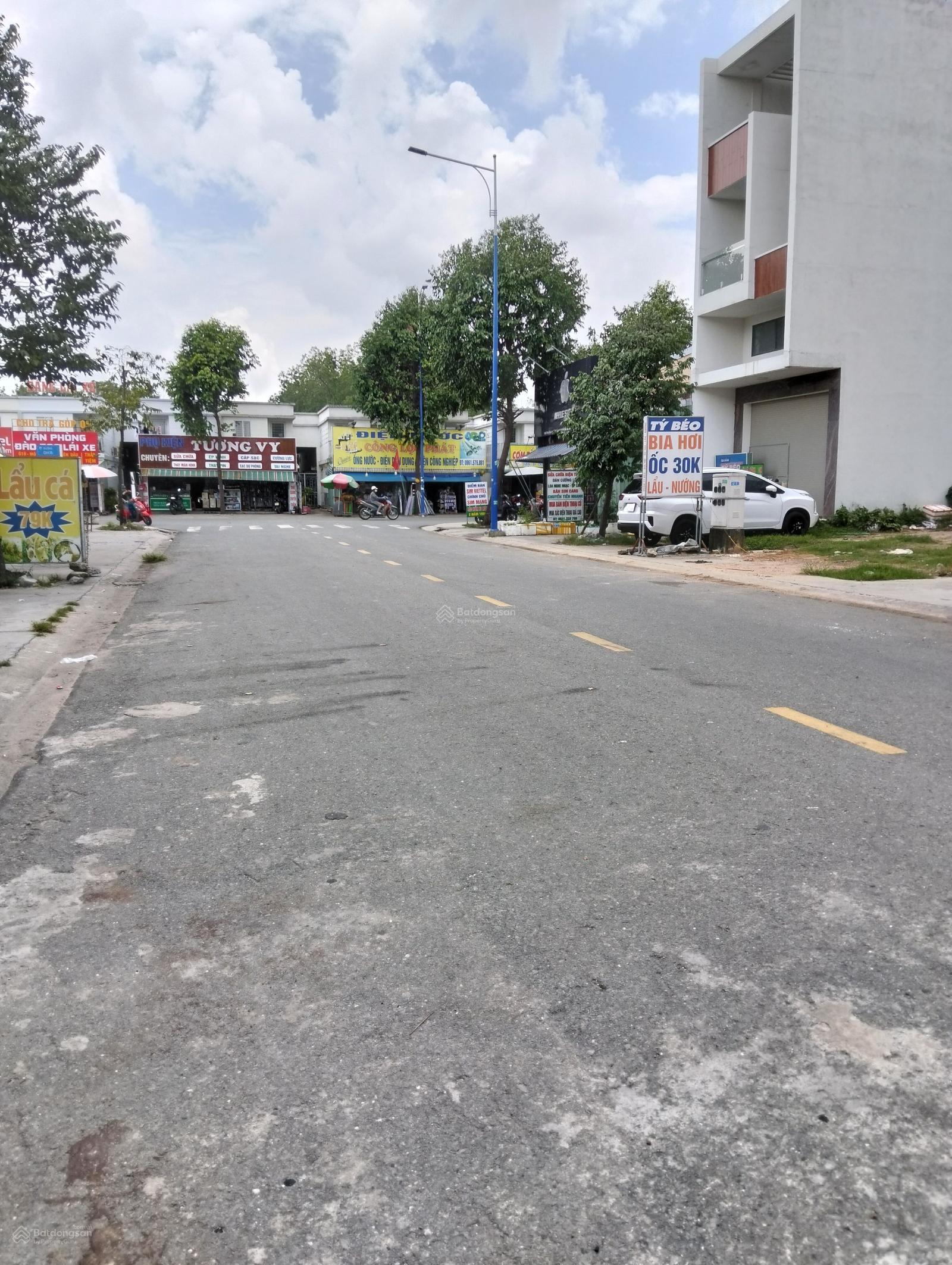 Bán đất hoà phú 10x30 kinh doanh buôn bán khu vực đông dân cư. Có bán lẻ 5x30