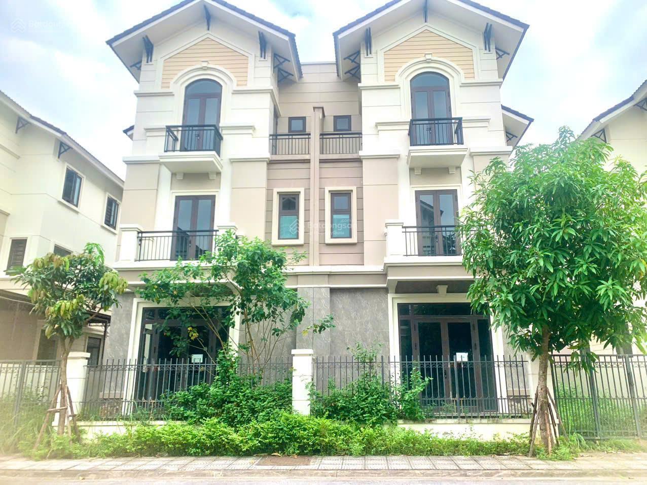 Sở Hữu Biệt Thự Song Lập 135m² Tại Centa City Chỉ 8,6 Tỷ , Sổ Hồng Chính Chủ gần Ngay Long Biên Sở Hữu Biệt Thự Song Lập 135m² Tại Centa City Chỉ 8,6 Tỷ , Sổ Hồng Chính Chủ gần Ngay Long Biên