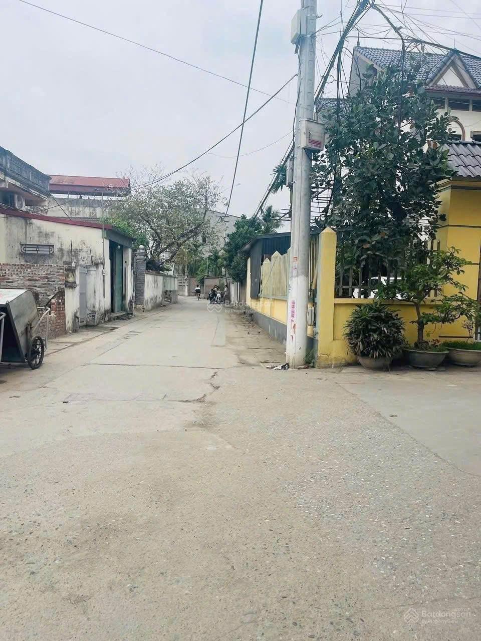 Bán lô góc 80m2 full TC tại Trung Hậu Tiền Phong, Mê Linh HN, đường ô tô đánh võng gần nhà văn hoá
