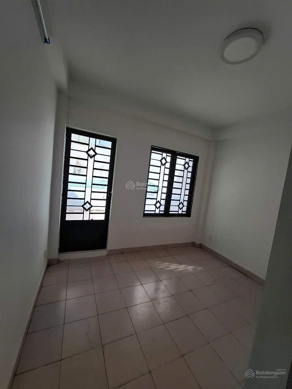 Cho thuê nhà 2/9 Nguyễn Trọng Lội, 4 tầng 6PN 4wc - ngay kho cảng logistic Tân Sơn Nhất tiện làm VP Cho thuê nhà 2/9 Nguyễn Trọng Lội, 4 tầng 6PN 4wc - ngay kho cảng logistic Tân Sơn Nhất tiện làm VP